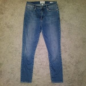 Frame High Rise Cropped Jeans